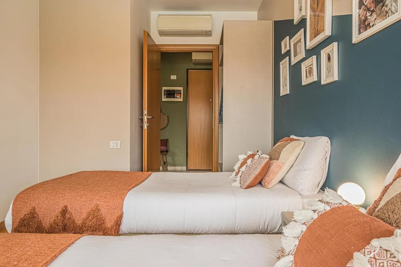 Hygge Family Apartment - One Step Away From The Lake!!! Sirmione 0*,