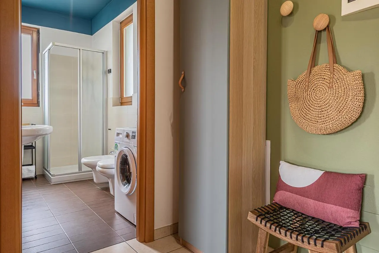 Hygge Family Apartment - One Step Away From The Lake!!! Sirmione Italy