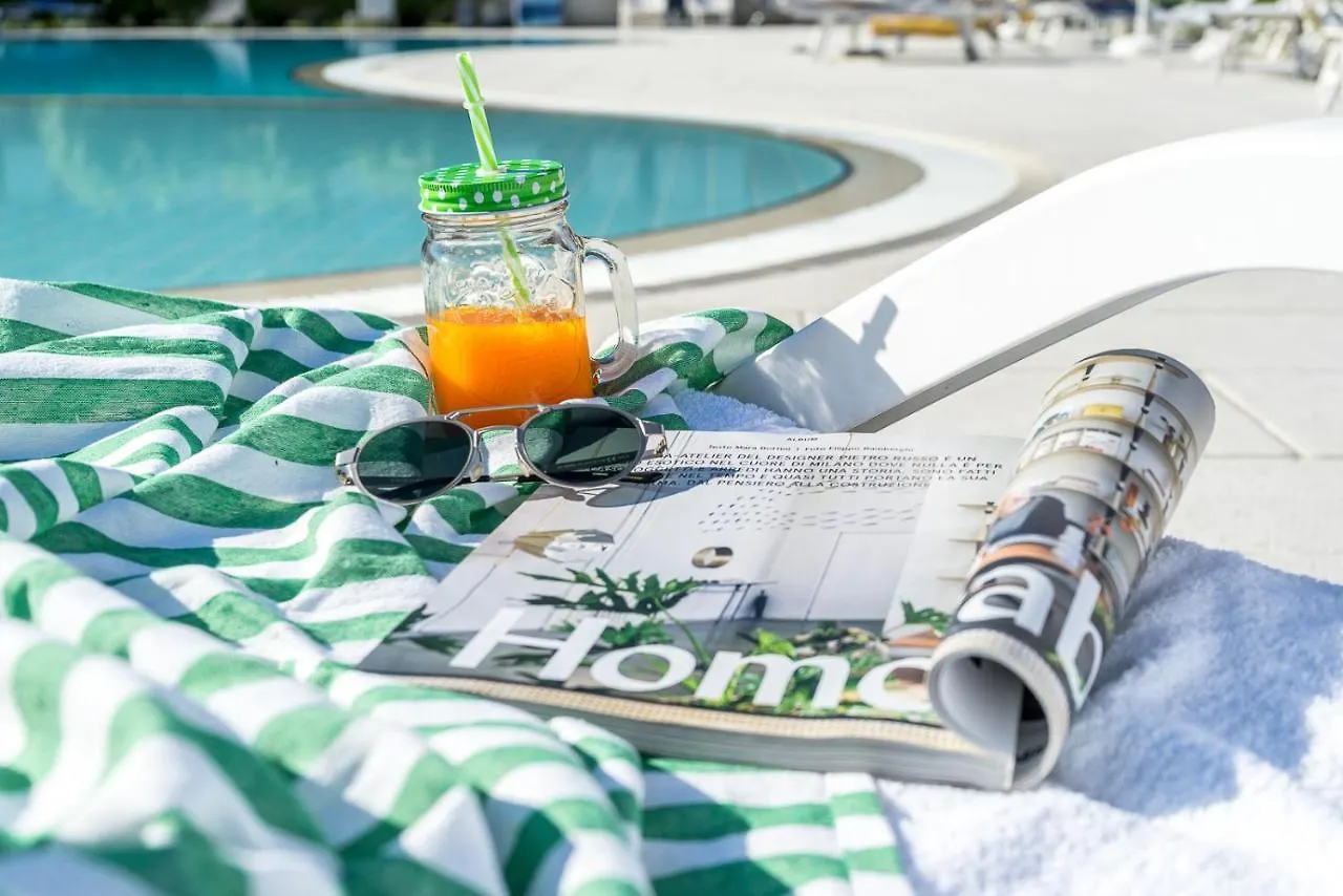 Hygge Family Apartment - One Step Away From The Lake!!! Sirmione Italia