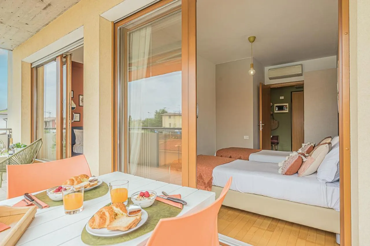 Hygge Family Apartment - One Step Away From The Lake!!! Sirmione