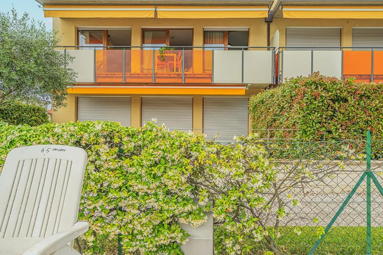 Hygge Family Apartment - One Step Away From The Lake!!! Sirmione